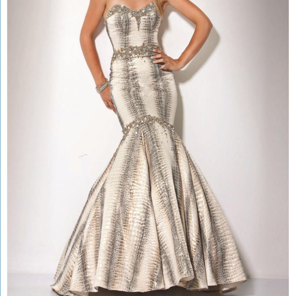 Jovani Gown